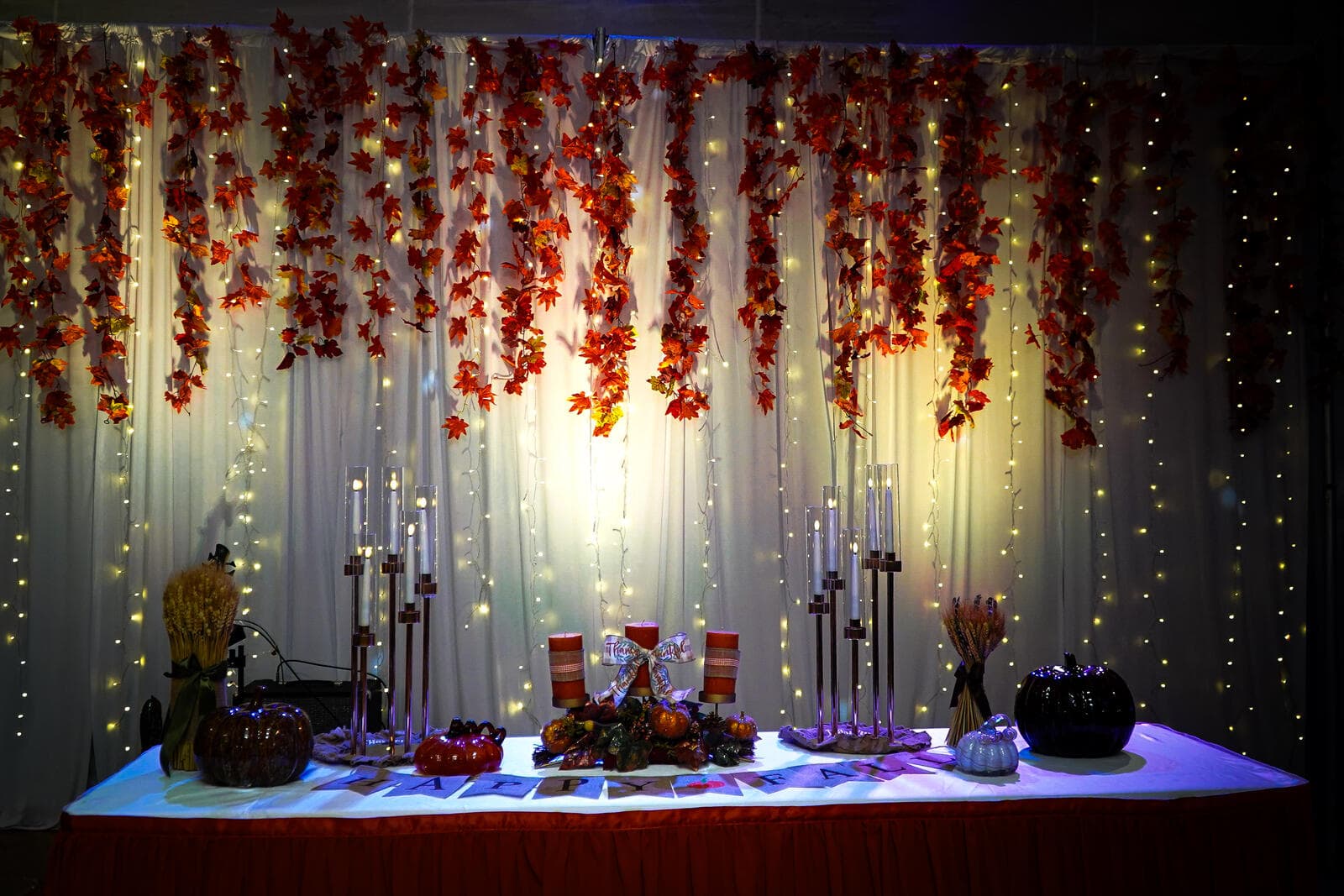 Decoration ministry setup